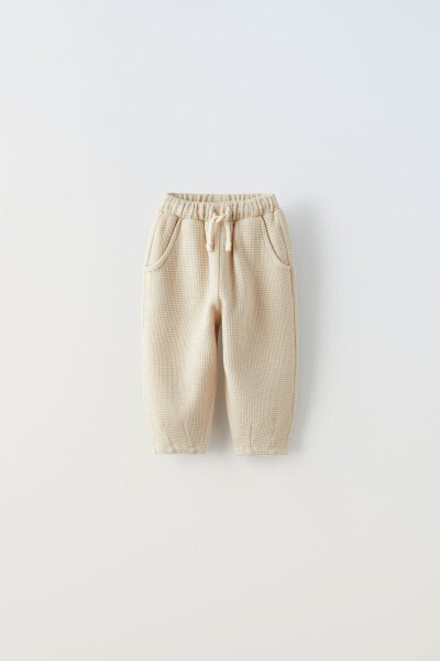 Waffle texture trousers