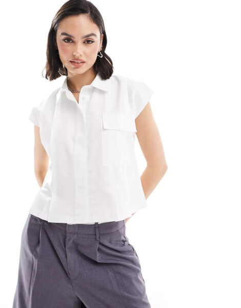 JDY cap sleeve pleated shirt in white