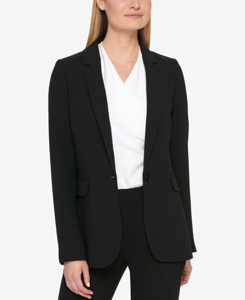 Куртка DKNY с одной пуговицей, выполненная с отстрочкой, для грудных размеров, создана для Macy's