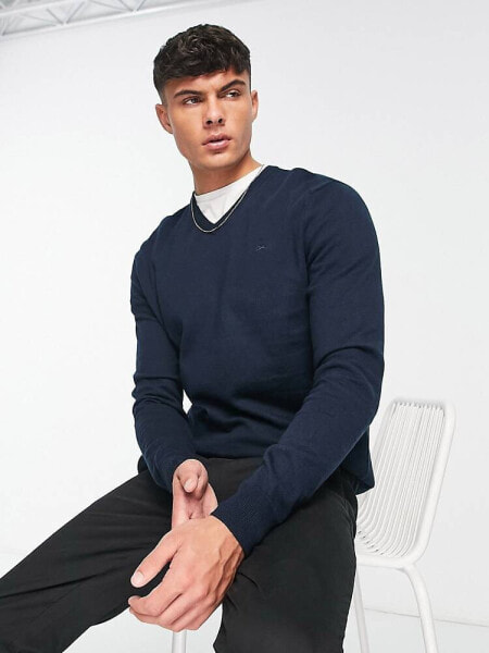 Scalpers v neck jumper in navy