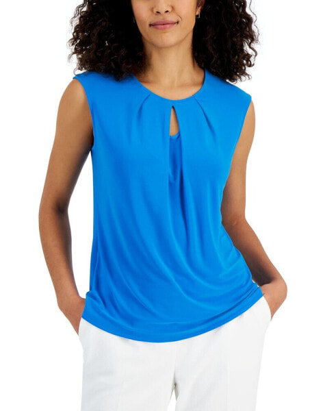 Petite Sleeveless Keyhole Top