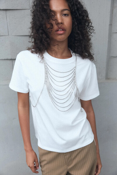 JEWEL-EMBELLISHED COLLAR T-SHIRT