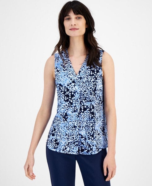 Women's Printed Sleeveless V-Neck Shell Top