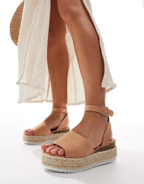 Truffle Collection flatform espadrilles in beige