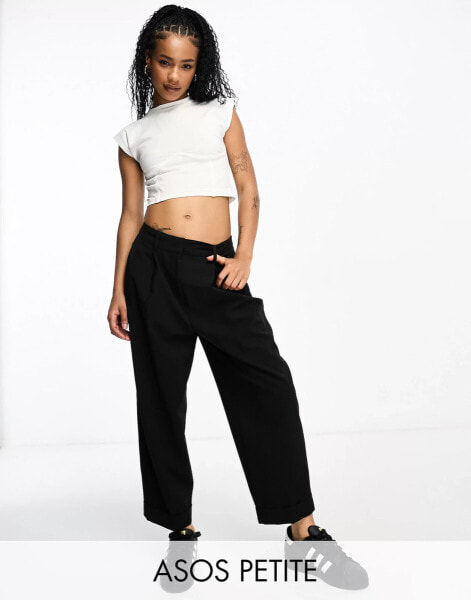 ASOS DESIGN Petite tapered trouser with turn up hem in black