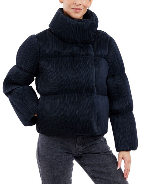 Women's Pleated Stand-Collar Puffer Coat