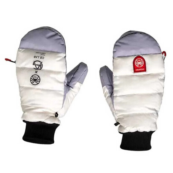 PAJAK Co Lab mittens