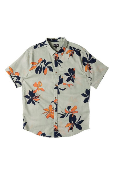 Men's Sundays Short Sleeve Shirt