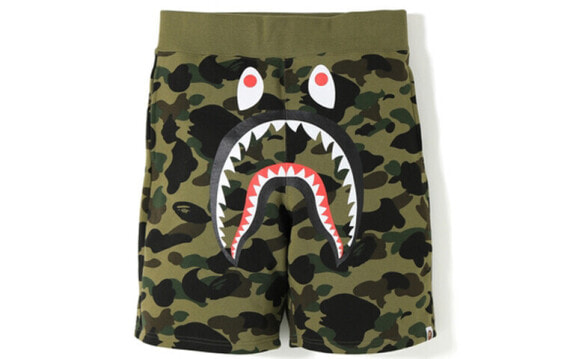 BAPE 1st Camo Shark Sweat Shorts 休闲鲨鱼短裤 男女同款 绿迷彩 / Шорты BAPE 1st Camo 1F30-153-008