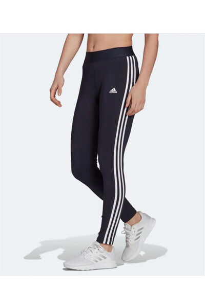 Loungewear Essentials 3-stripes Tayt Laivert