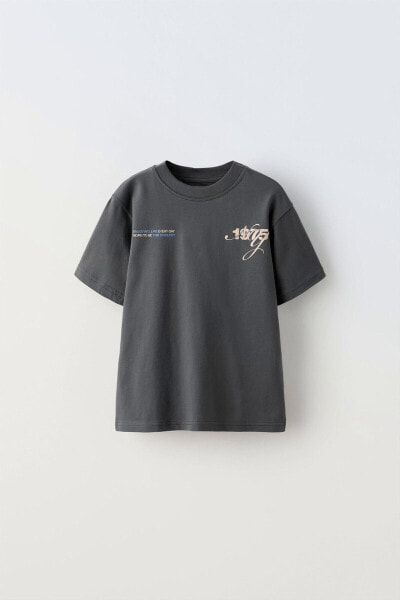 Raised print t-shirt
