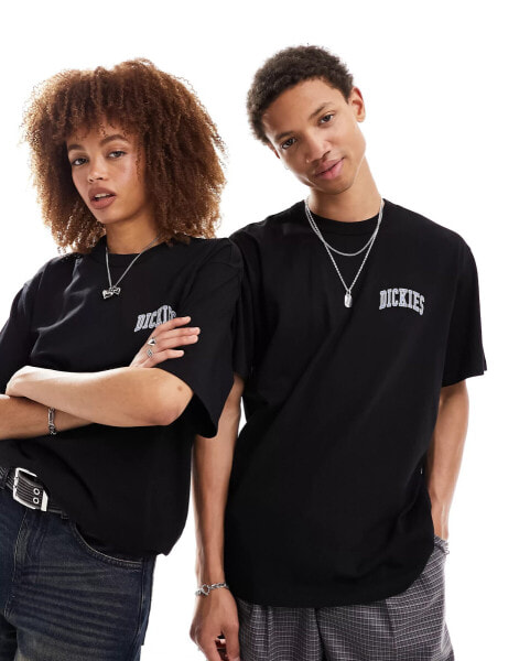 Dickies aitken small logo t-shirt in black