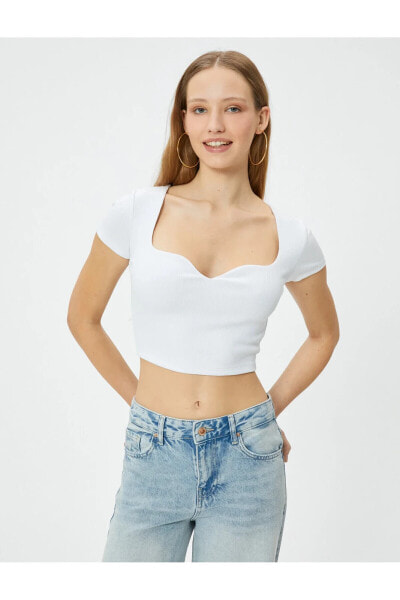 Kalp Yaka Crop Tişört Ribanalı Kısa Kollu Slim Fit