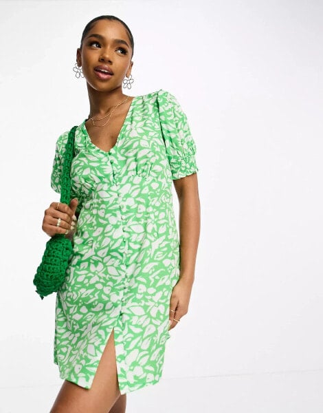 New Look button through tea mini dress in green floral