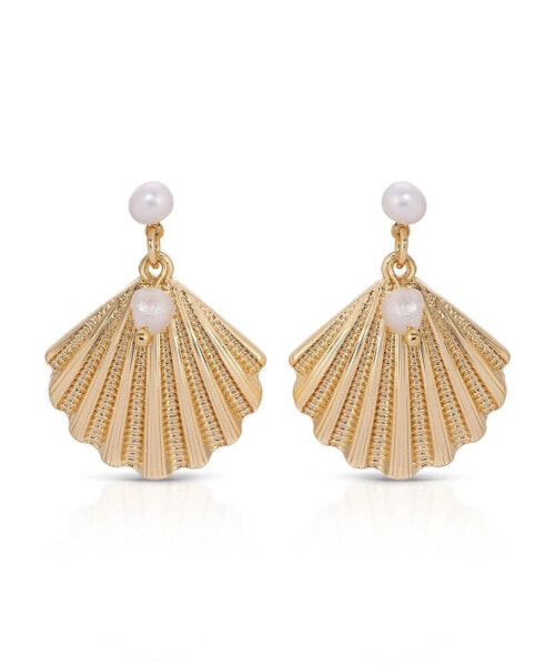 Scallop Shell with Cultivated Pearl Earrings