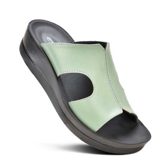 Wenzel Women's Comfortable Slide Sandal