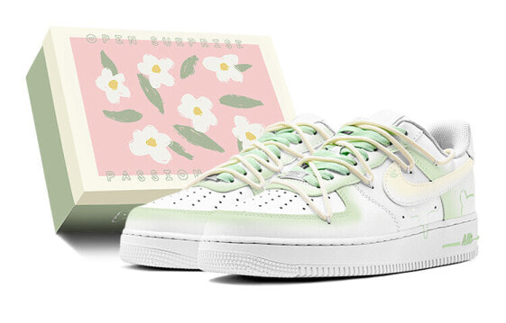 【定制球鞋】 Nike Air Force 1 Low 空军一号 柠檬小熊 特殊鞋盒 防滑减震 低帮 板鞋 男款 绿白 / Кроссовки Nike Air Force CW2288-111