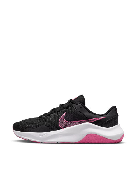 Nike Traning Legend Essential 3 NN trainers in black and pink