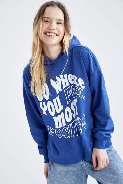 Loose Fit Kapüşonlu Slogan Baskılı Sweatshirt