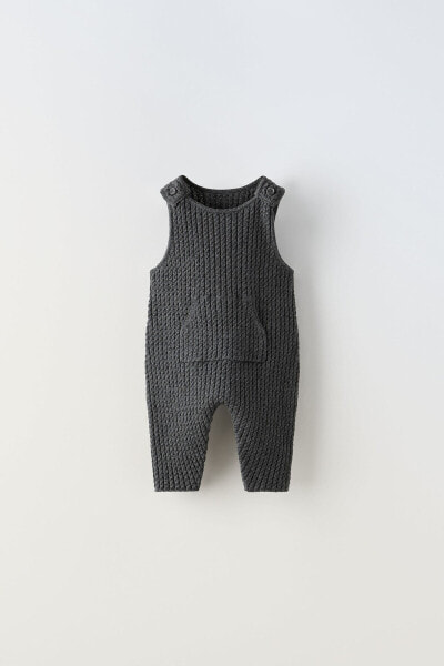Cable-knit dungarees
