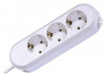 Bachmann 388.270 - 1.5 m - Type F - Plastic - White - Plastic - 3 AC outlet(s)
