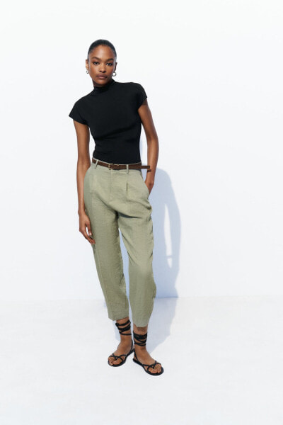 Slouchy trousers with belt