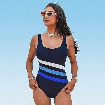 Women's Scoop Neck U Back Color Block Athletic One Piece Swimsuit -
