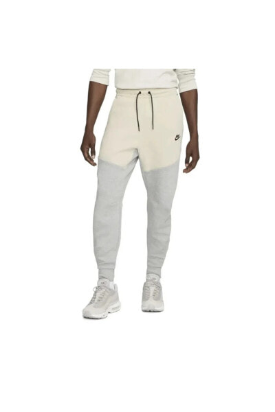 Sportswear Tech Fleece White Rattan Joggers