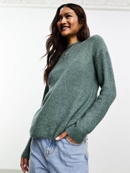 Only round neck jumper in green