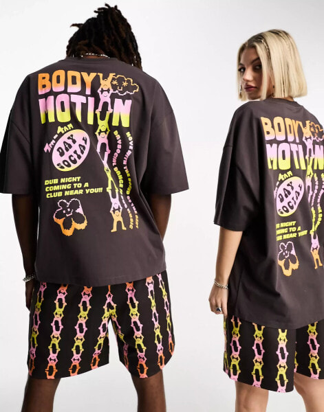 Футболка ASOS Brown Oversize  with BodyMotion Print