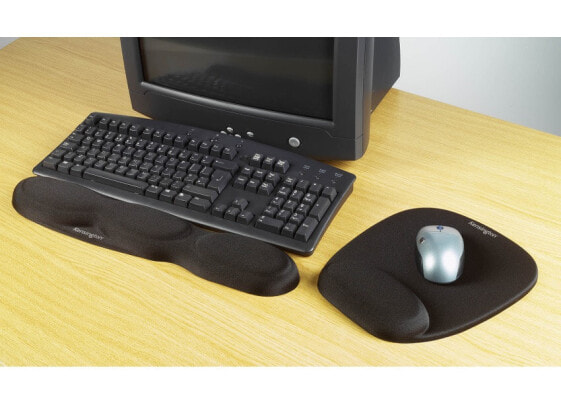 Kensington Foam Mousepad with Integral Wrist Rest Black - Black - Monochromatic - Foam - Wrist rest