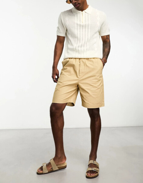 Selected Homme – Locker geschnittene Shorts in Beige mit elastischem Bund