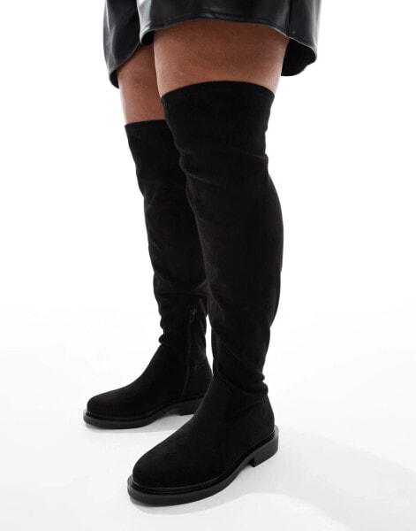 ASOS DESIGN Curve – Kaylee – Flache, elegante Overknee-Stiefel in Schwarz