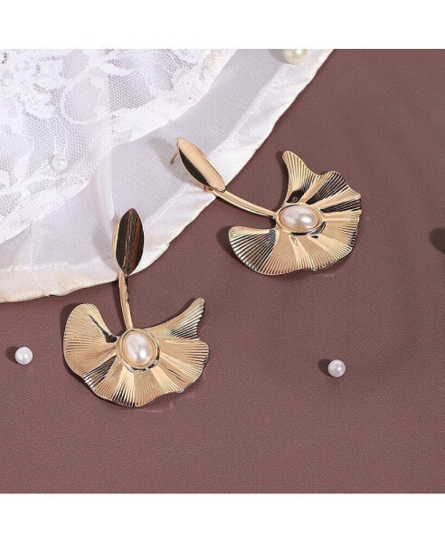 Women's Gold Flower Swirl Drop Earrings