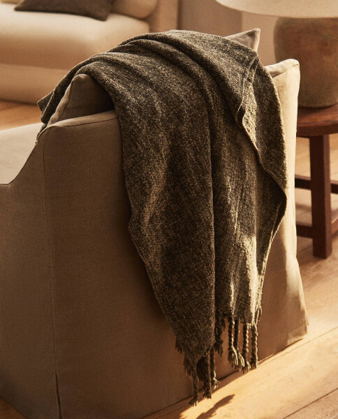 Chenille throw with fringing