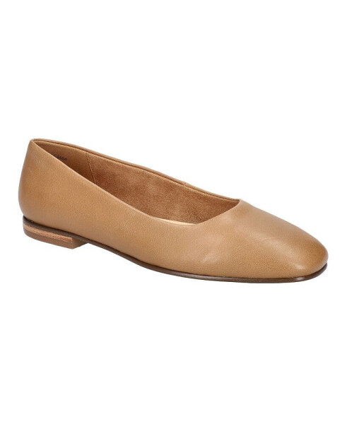 Women's Kimiko Square Toe Flats