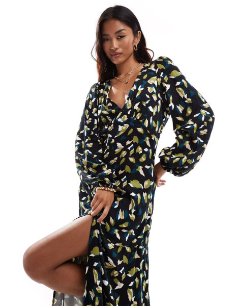 Vila v neck maxi dress with balloon sleeves in abstract green leaf print