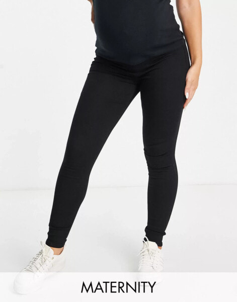 Topshop Maternity – Joni – Jeans in Schwarz mit Unterbauchbund