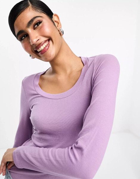 & Other Stories long sleeve scoop neck top in lilac