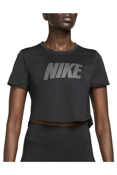 Dri-fit One Standard Fit Graphic Short-sleeve Kadın Tişört