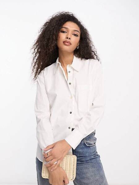 River Island poplin boyfriend shirt in white