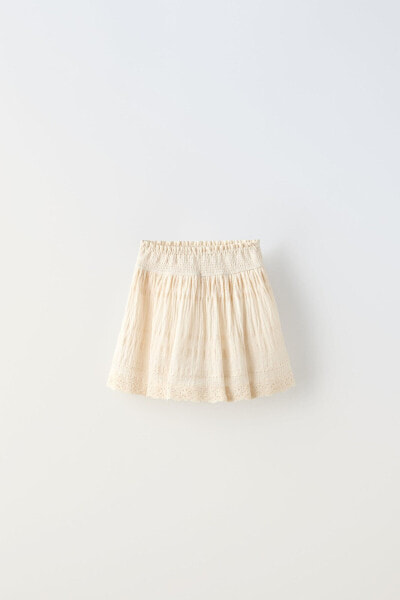 Bermuda skort with lace trim