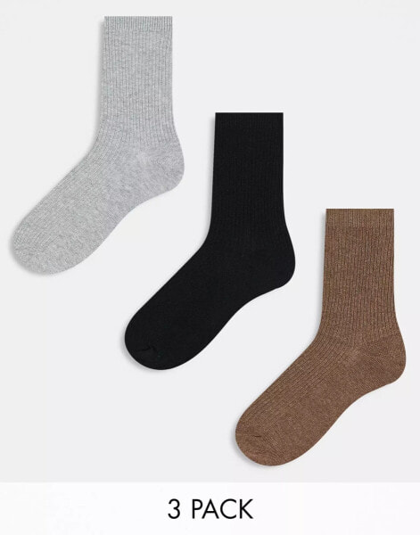 Pieces 3 pack socks in taupe grey and black