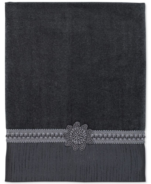 Braided Cuff Medallion Bath Towel, 25" x 50"