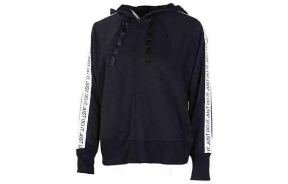 Куртка для женщин Nike BV5042-010 черного цвета