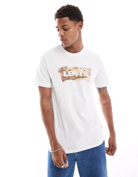 Levi's tropical batwing logo t-shirt in white