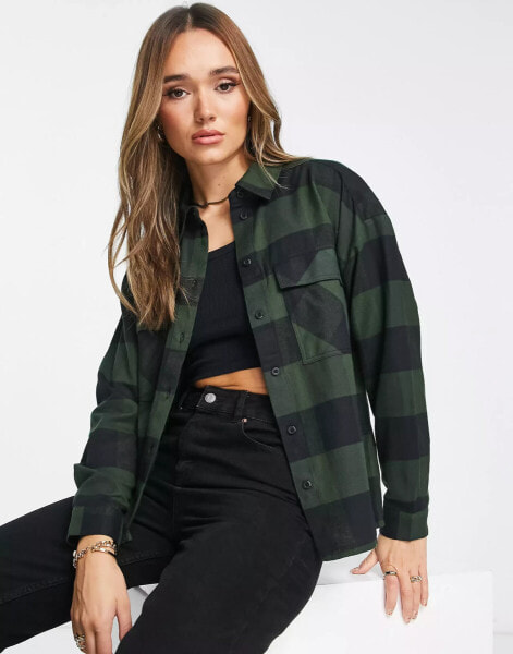 Dr Denim shirt with long sleeves in green check