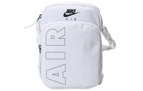 Спортивная сумка Nike CU9081-100 белого цвета