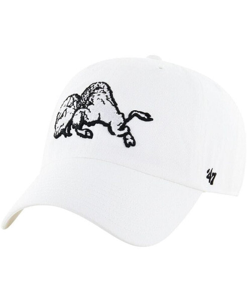 Men's White Distressed Colorado Buffaloes Vintage-Like Clean Up Adjustable Hat