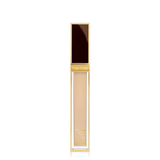 Жидкий корректор Shade and Illuminate с гиалуроновой кислотой от Tom Ford